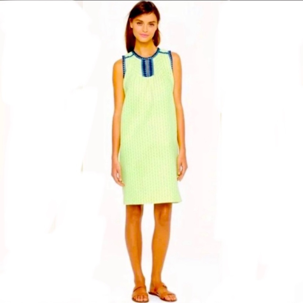 Like new J CREW arrow print dress